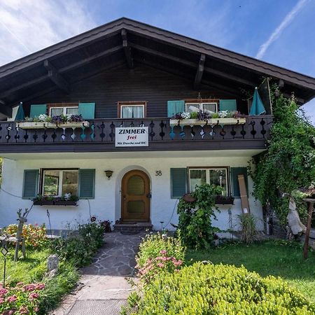 Gaestehaus Doering Миттенвальд Экстерьер фото