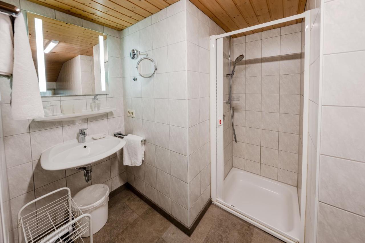 Gaestehaus Doering Миттенвальд Экстерьер фото