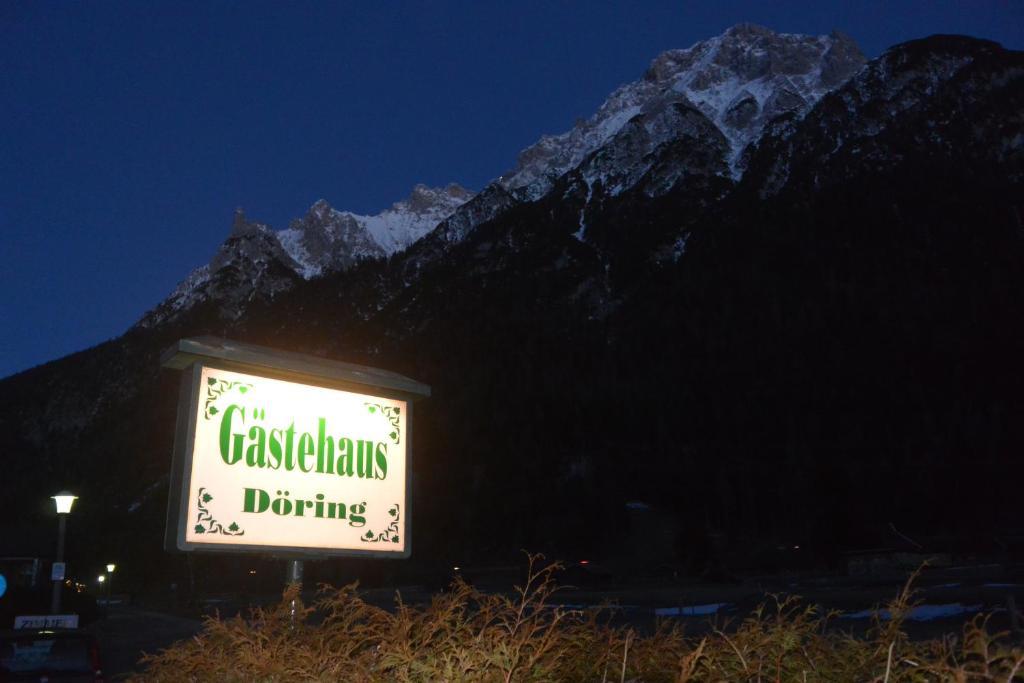 Gaestehaus Doering Миттенвальд Экстерьер фото